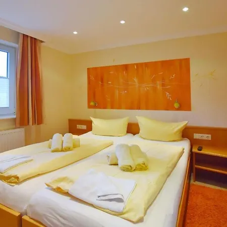 Ruusenhues, App 2 Apartment Westerland