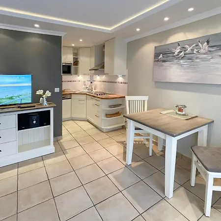 Ruusenhues, App 2 Apartment Westerland
